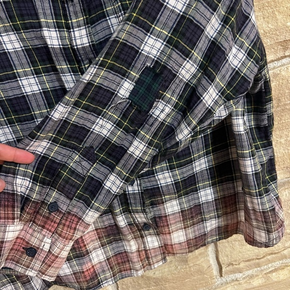 American Eagle plaid shirt with funny quotes patches Tie Dye size M - Picture 5 of 6